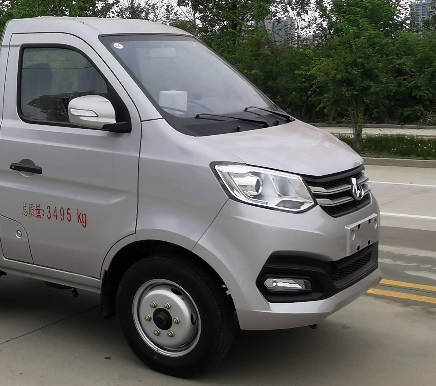 楚勝牌CSC5036TYHSC6型路面養(yǎng)護(hù)車