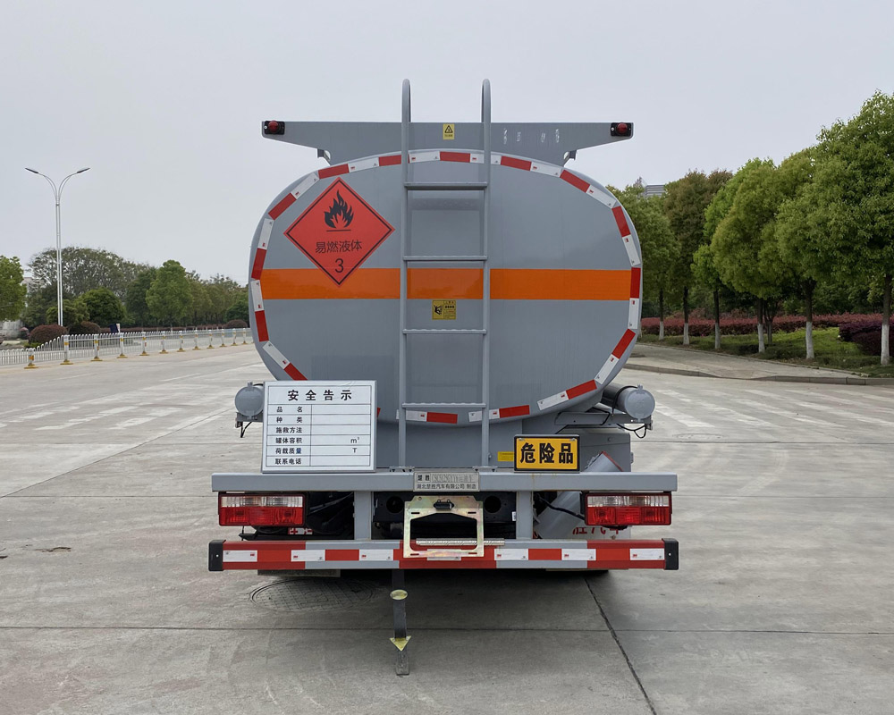 楚勝牌CSC5125GYY6型運油車